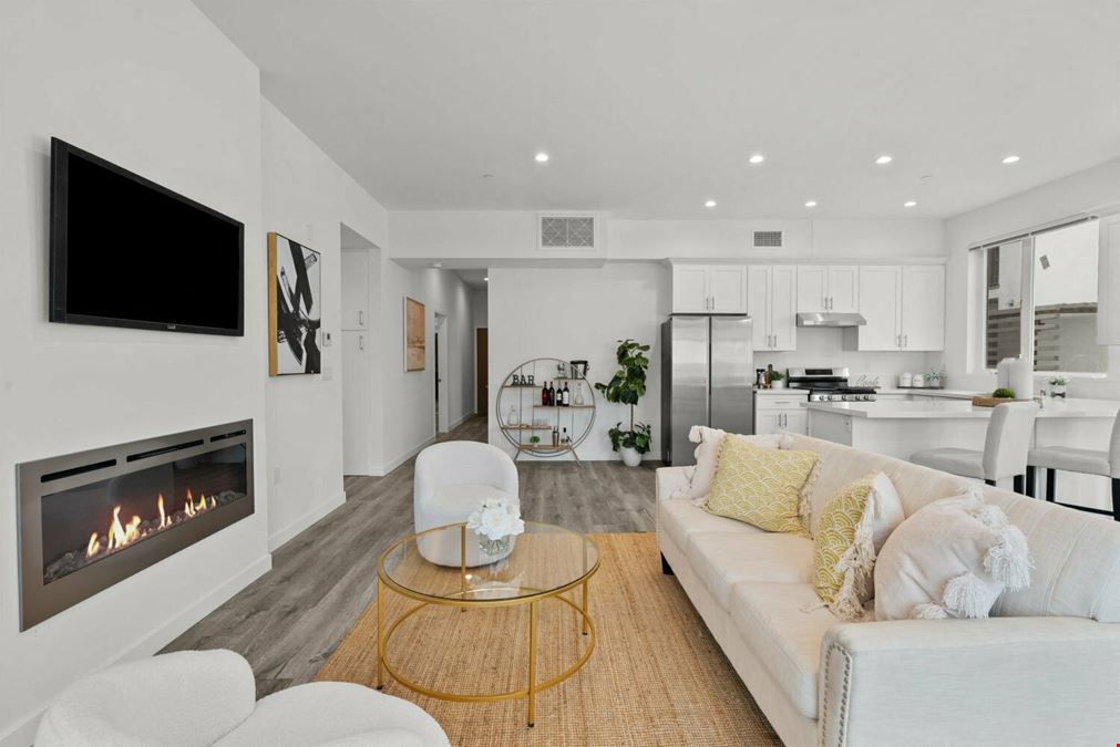 5110 Cahuenga Apartments