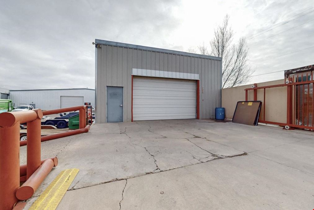 Clearspan Warehouse with 12x12' Roll up Door