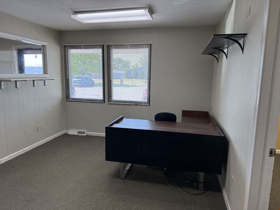 3140 Christy Way Suite 3