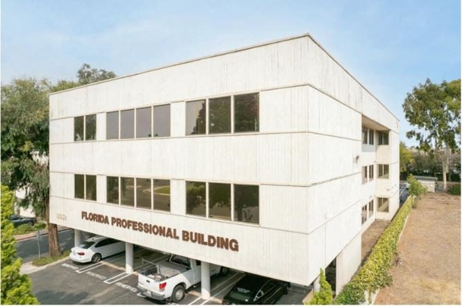 Preview of Office space for Rent at 18652 Florida St