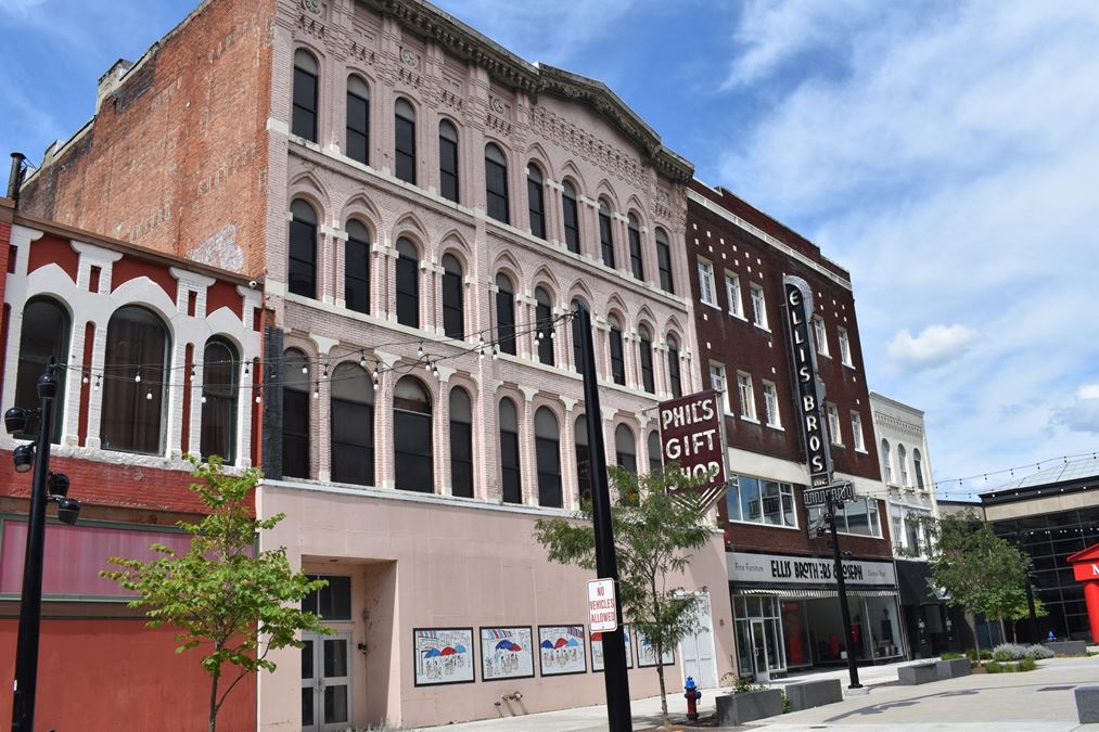 41 Court St