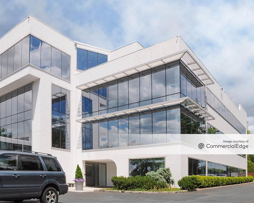 The Anchorage at Greenwich Harborside