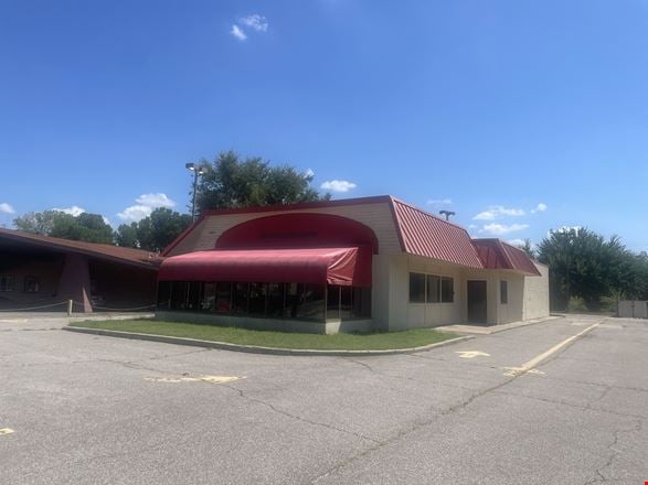 Preview of Retail space for Rent at 8 E Main St