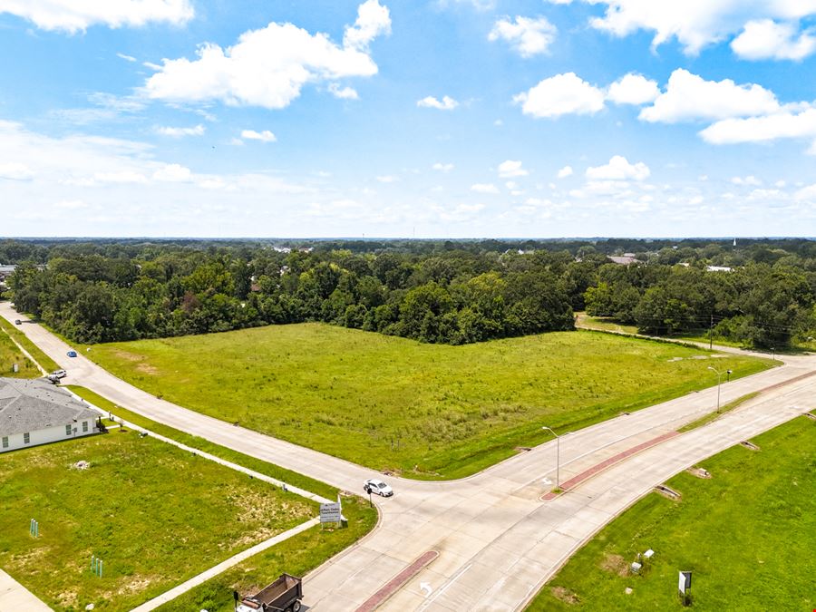 Development Opportunity with Triple Frontage near Walmart