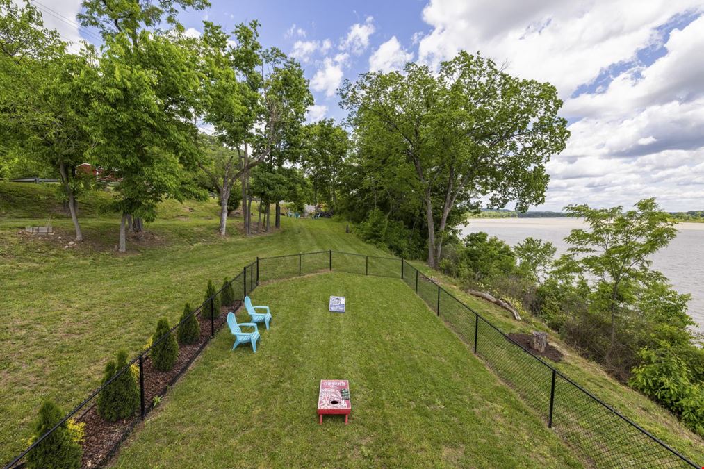 11248 E State Rd 156