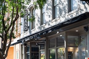 1621 Main St