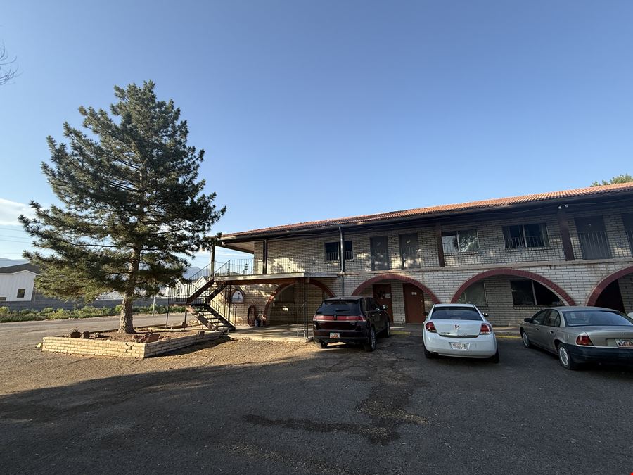1170 S Cove View Rd