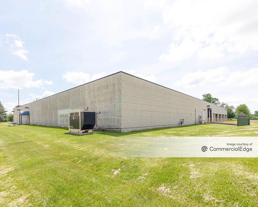 N25 W23050 Paul Road
