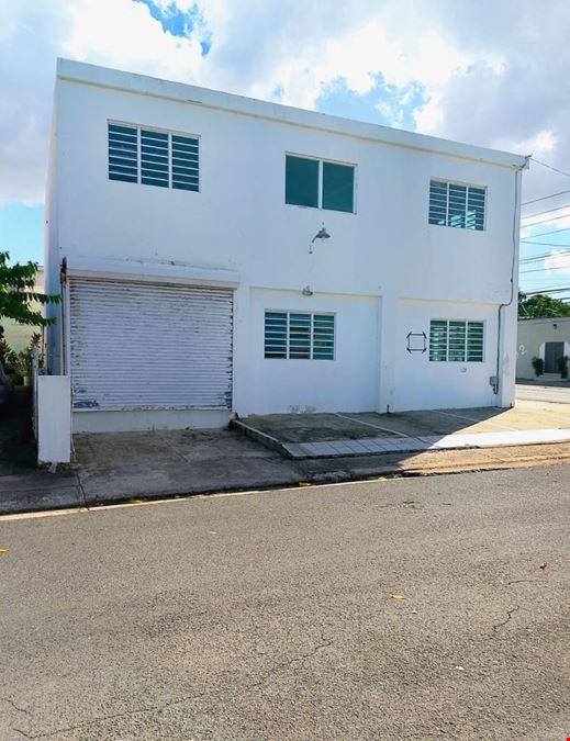 Esquina Cesar Gonzalez