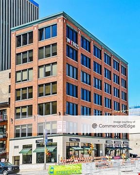 757 North Broadway