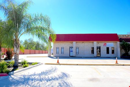Preview of commercial space at 824 E Hackberry Ave 
