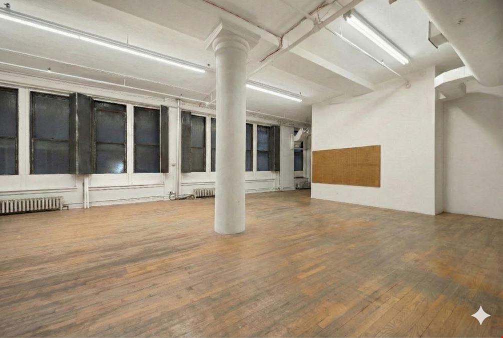 17 W 17th St