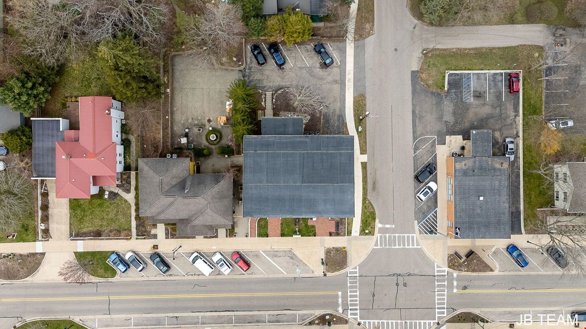 86 W Center St