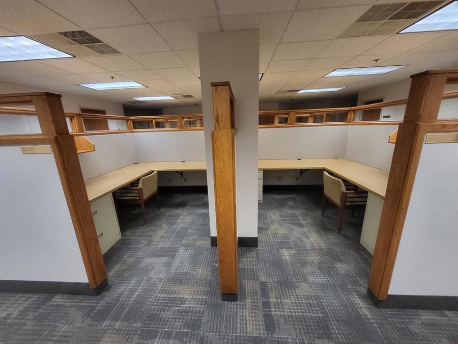 220 S Broadway - Downtown Business Suite