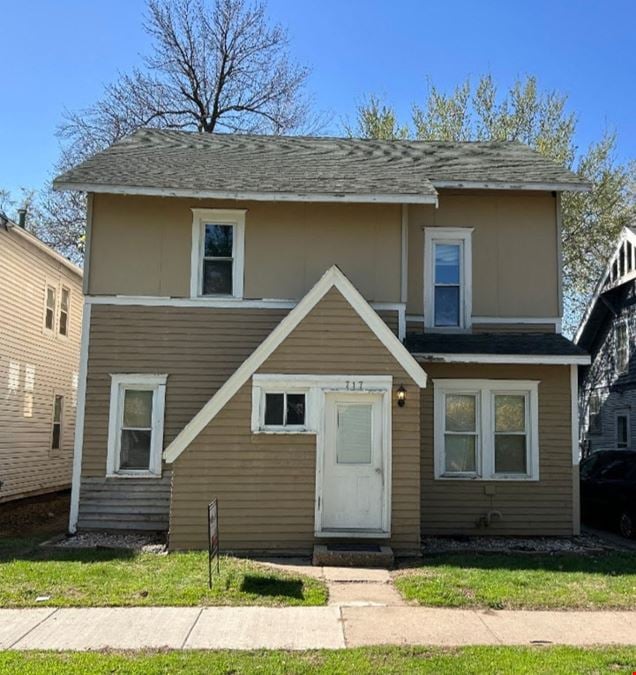 717 W 16th St, Sioux Falls, SD