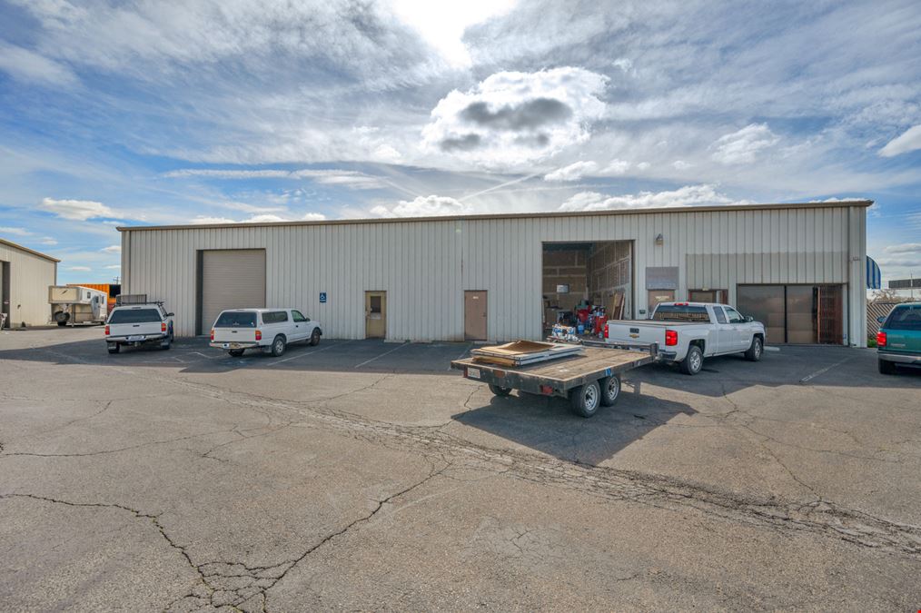 High Quality Office/Warehouse Space in Fresno, CA