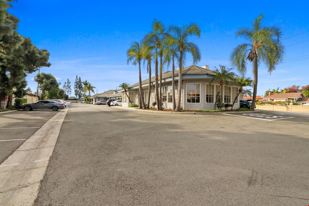 1421 N Wanda Rd