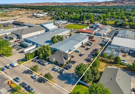 Preview of Industrial space for Sale at 5090 N Sawyer Ave