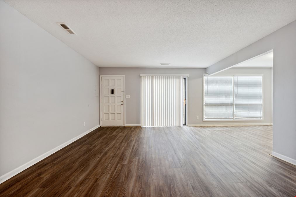 Camara Apartments