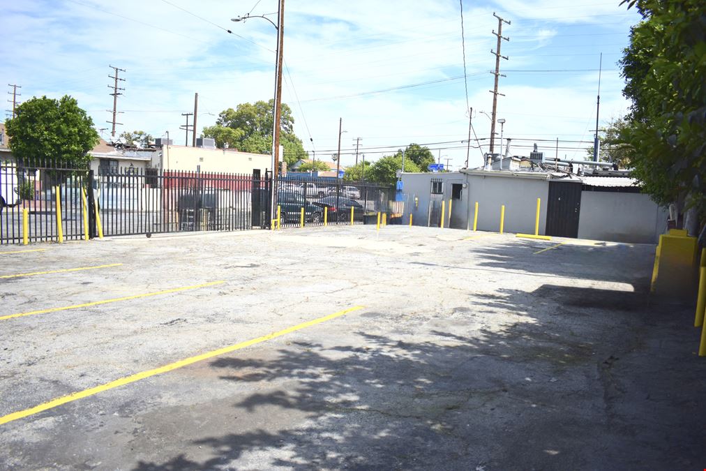 7701 Santa Fe Ave