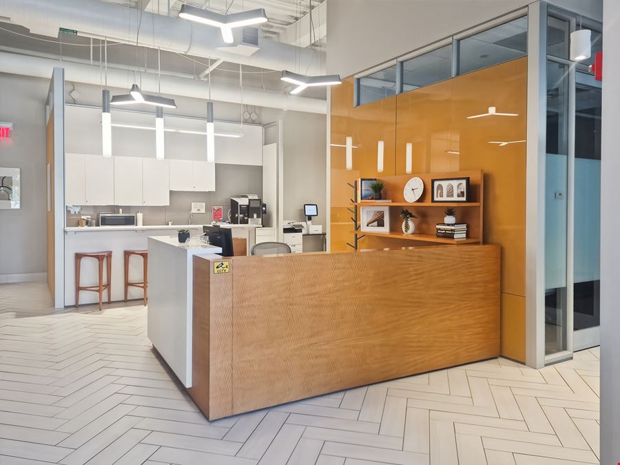 Regus - Louisville - East Witherspoon St