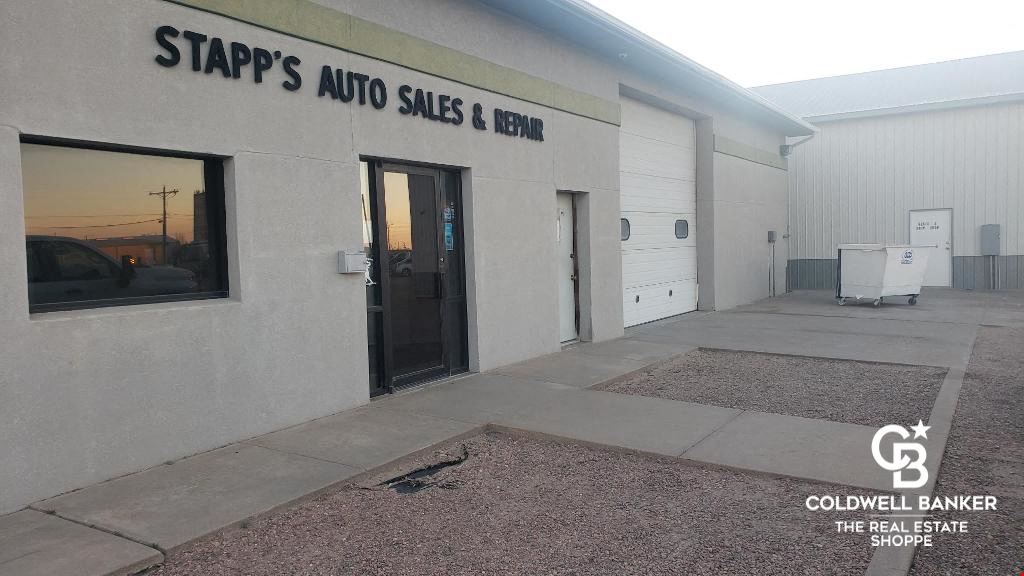 2123 West Jones Frontage Road