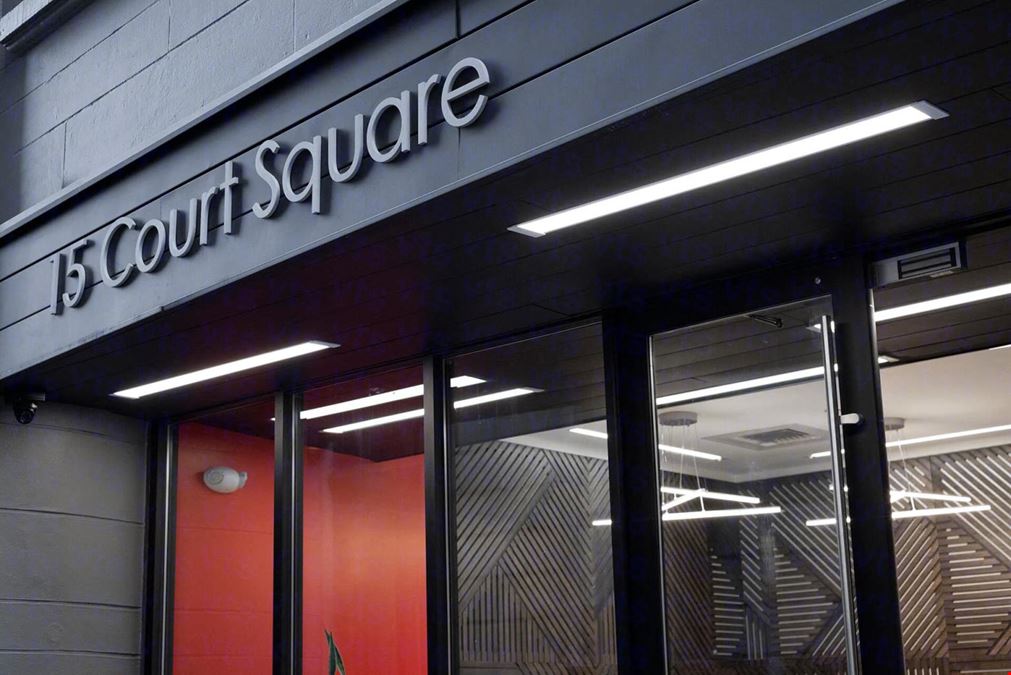 15 Court Square