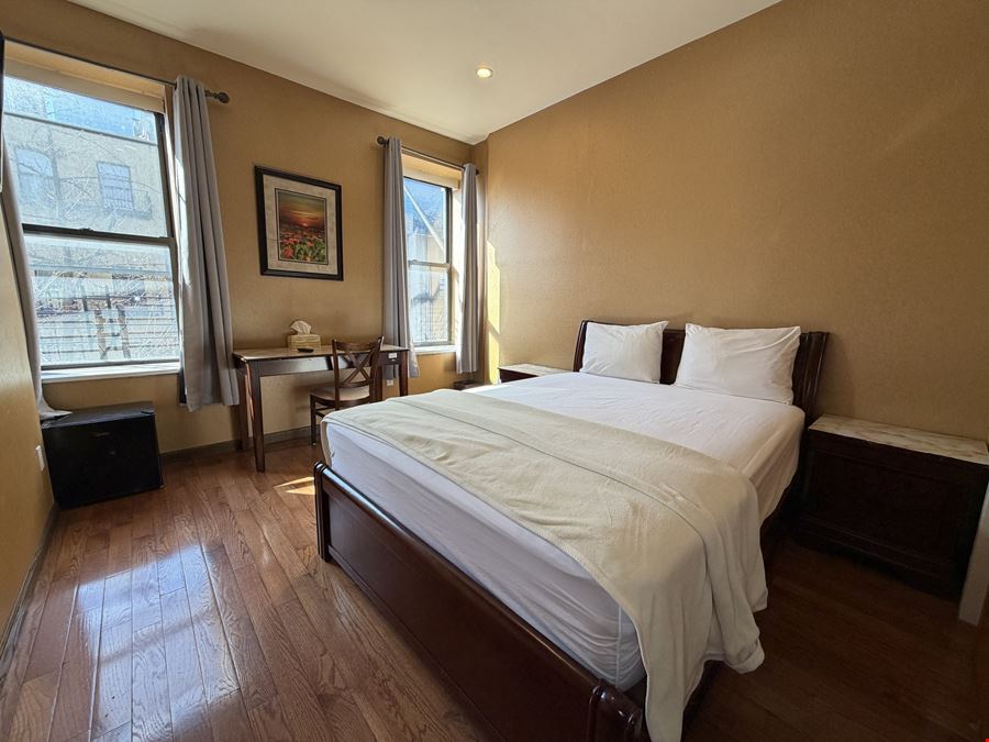 365-367 West 46th Street