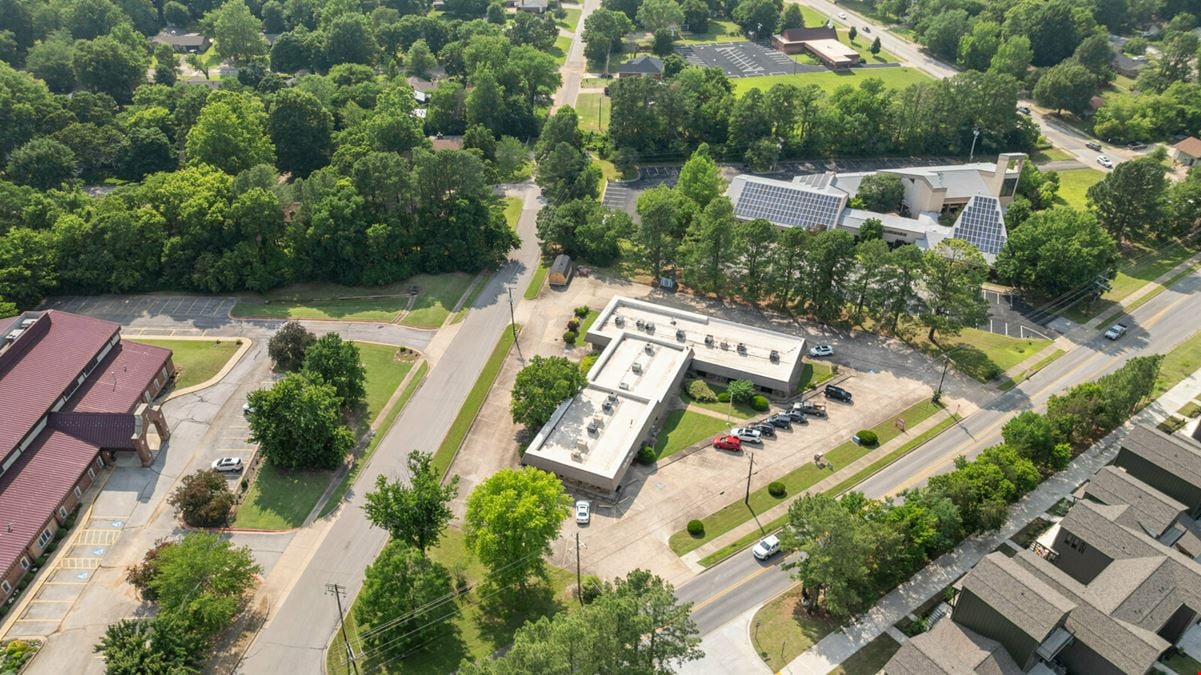 2863 N Old Missouri Rd