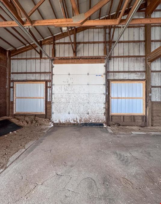 56841 270th Ave  - Commercial Storage Pole Barn For Lease