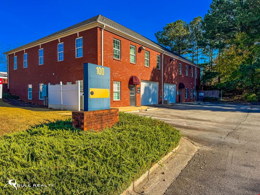 Freestanding Multi-Use Building | Sale or Lease | ±8,000 SF | ±4,000 SF Available
