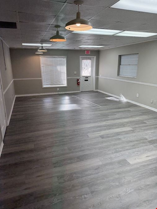 Congress Executive Center Office For Lease