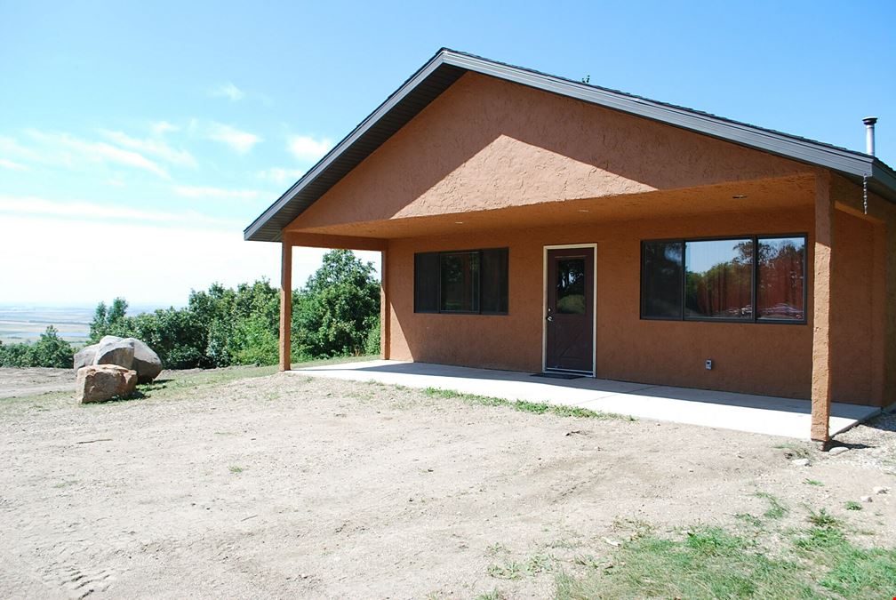 Turtle Mountain Lodge | Bottineau, ND