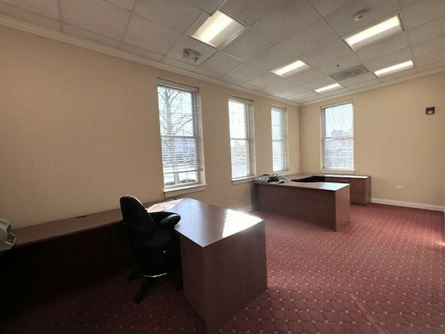 27 N Main St