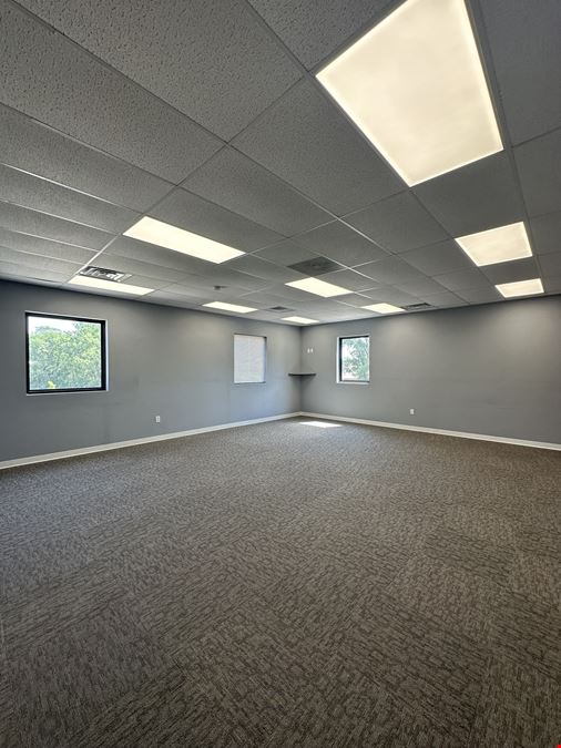 8845 Kennedy Ave