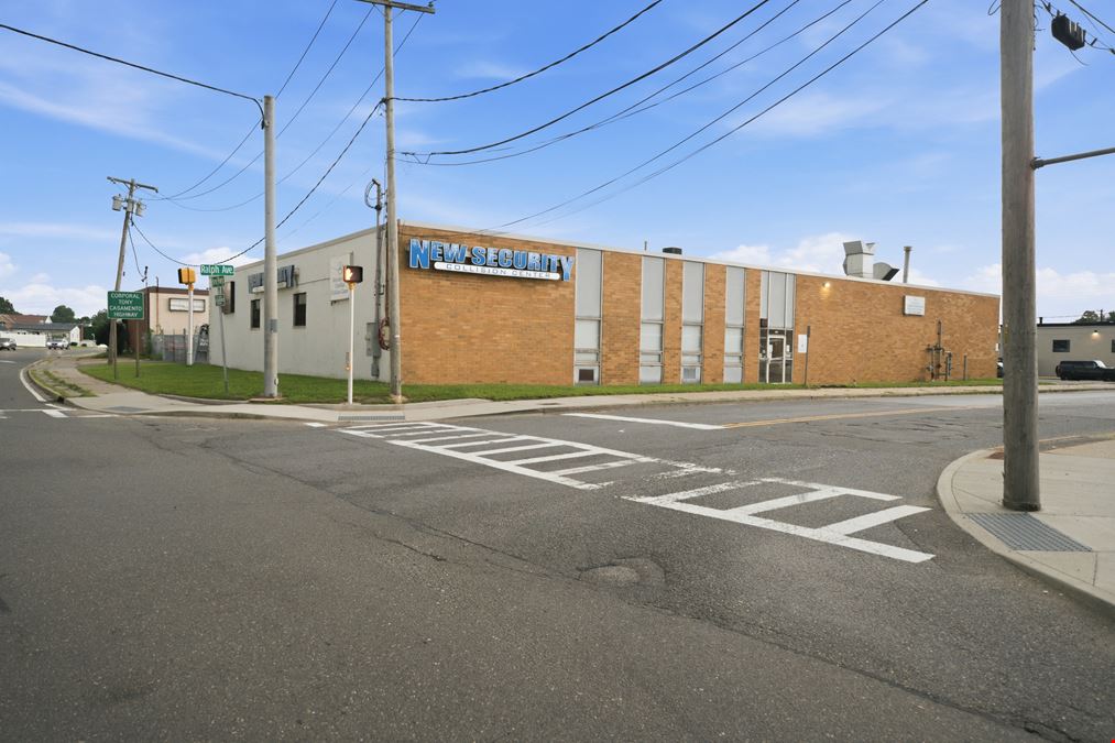 315 Ralph Avenue