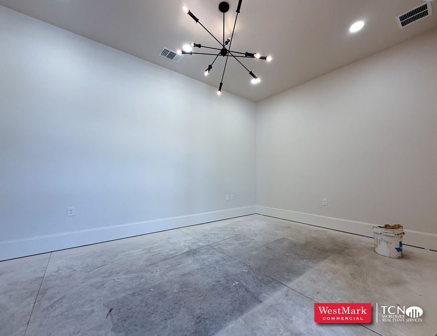 6301 - 6303 79th Street