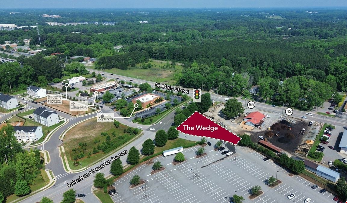Shoppes at Lakestone Commons