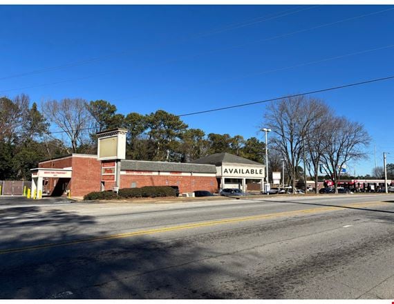 Preview of Retail space for Rent at 3820 N Decatur Rd