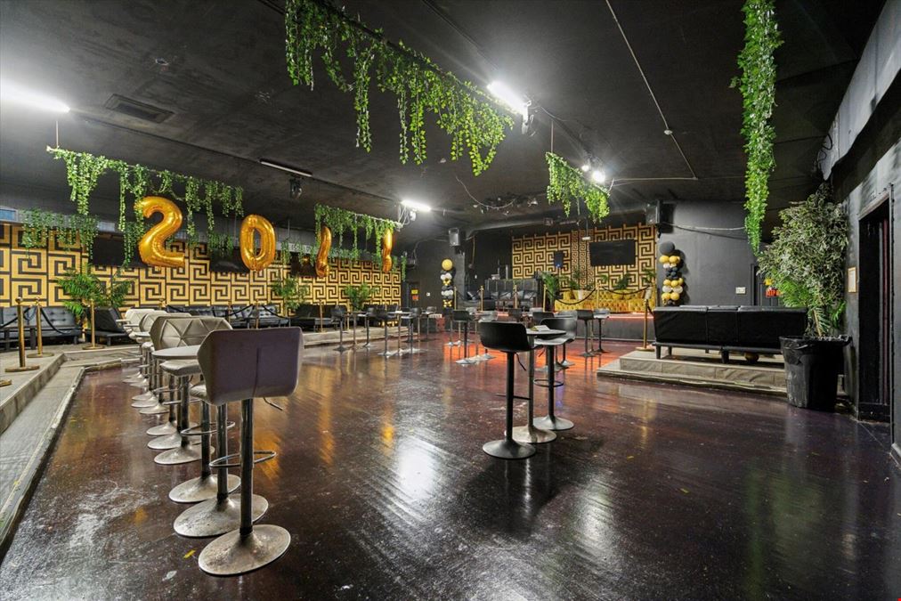 Cash-flowing Upscale Night Club | 11,000 SF
