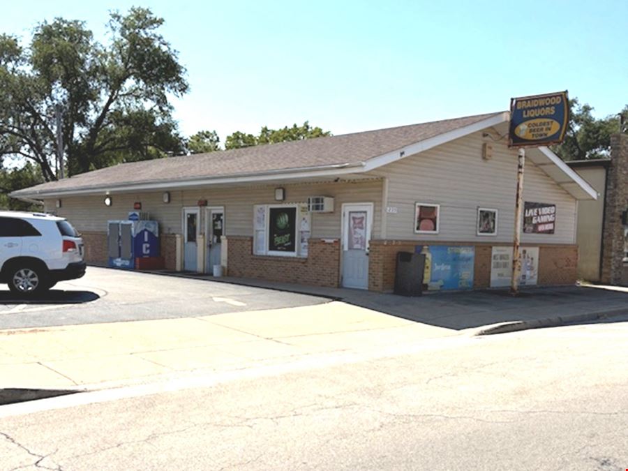 235 E Main St