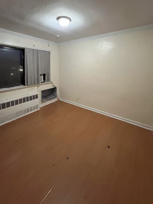 55 4th Avenue | Prime Park Slope Mixed Use Building For Sale - Delivered Vacant