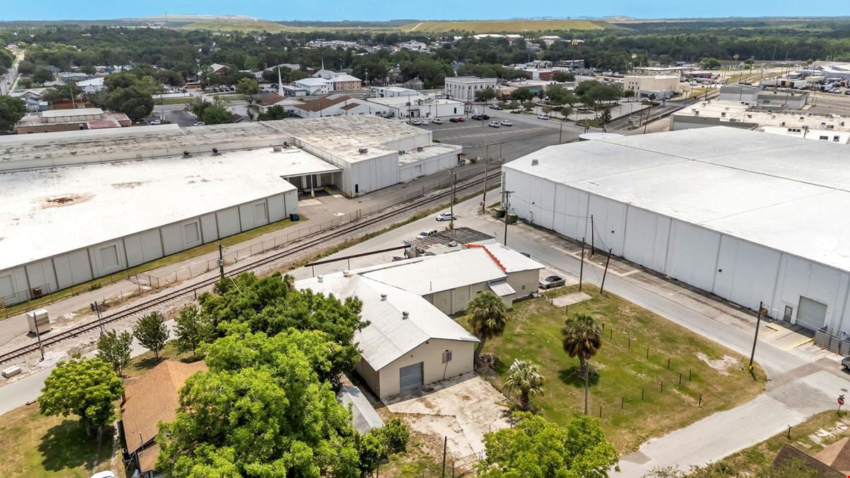 400 NW Phosphate Blvd