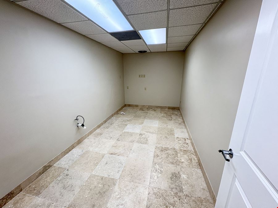 Office Condo in Mandarin Professional Complex