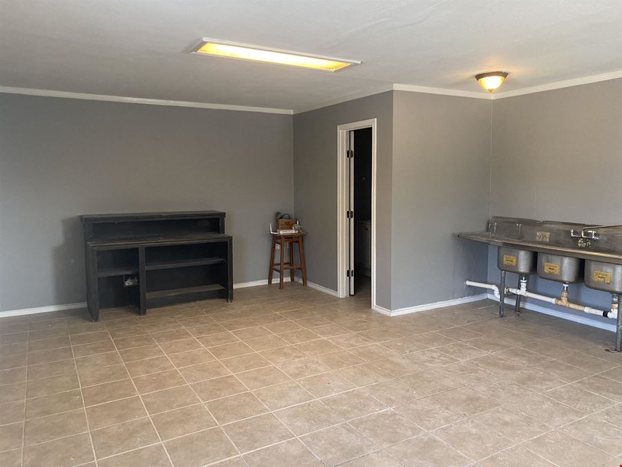 1802 Santa Maria Ave