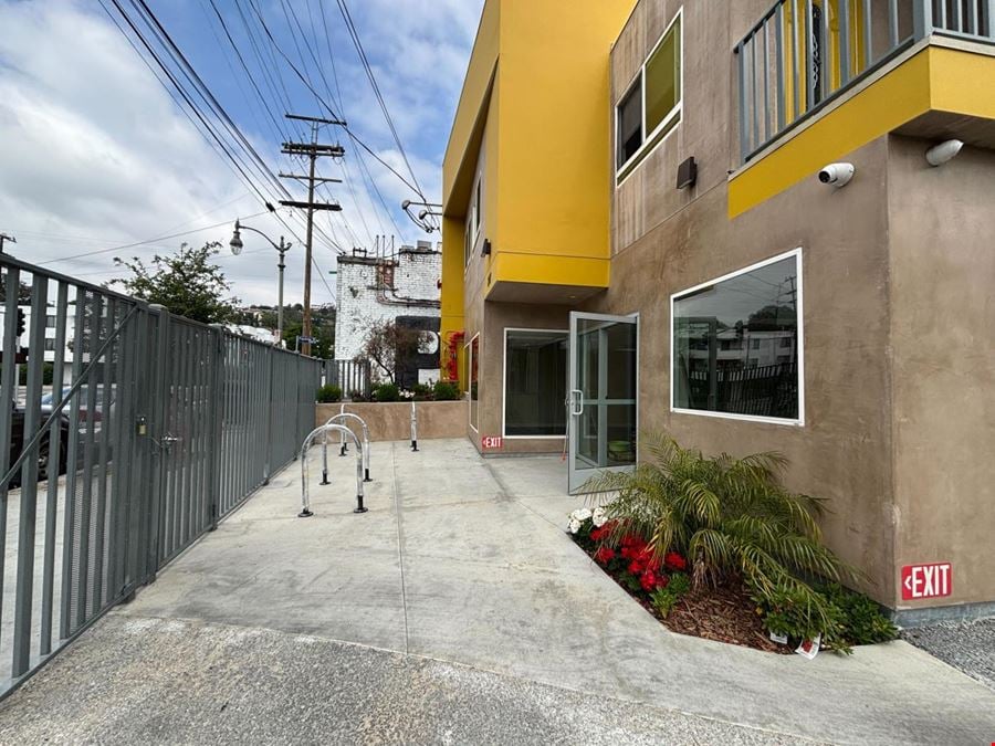 217 West Ave 37
