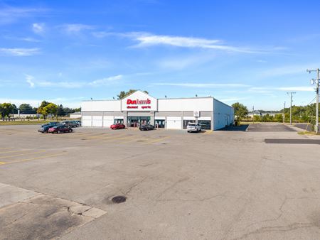 Preview of Retail space for Rent at 573 East Chicago Street