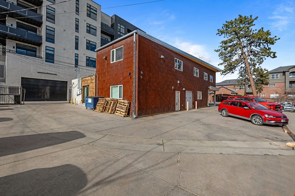 2306 W 29th Avenue