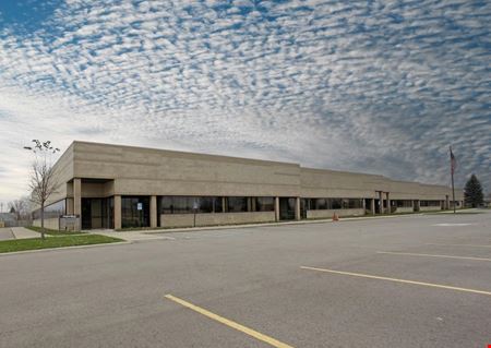 Preview of commercial space at 1935-1955 Enterprise