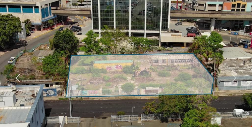 2,000 Square Meter Redevelopment Site For Sale in Hato Rey’s Central Business District